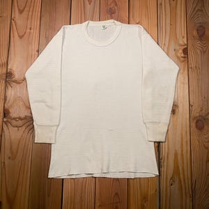 1970er Jahre Hanes Waffle-Knit Thermo Shirt / 70s Vintage Minimalist Thermo Shirt / abgenutzt Grunge Gorpcore