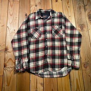 Vintage 90s Woodland Lightweight Button Up Plaid Flannel Shirt - Red/Cream/Black (Large)