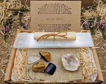 Capricorn Crystal Gift box, Zodiac Crystal gift, Personalised crystal gift