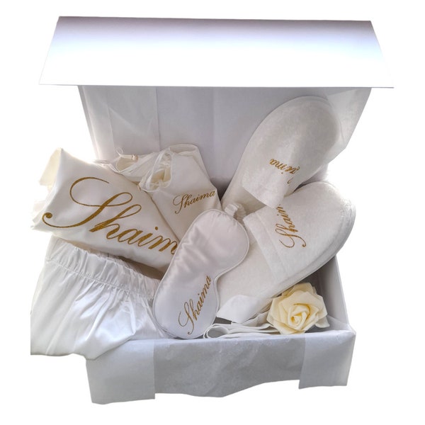 Coffret ensemble peignoir personnalisé, pyjama satin, Bridal box, box mariée, coffret peignoir pour mariée, ensemble peignoir