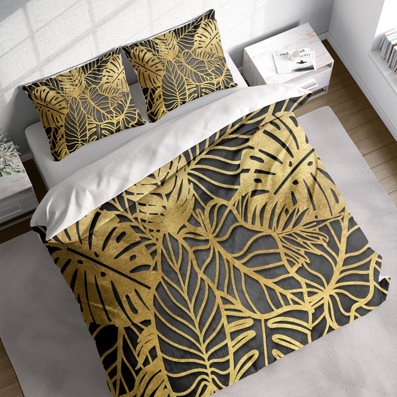 Queen Bed Tonal Leaf Duvet Cover