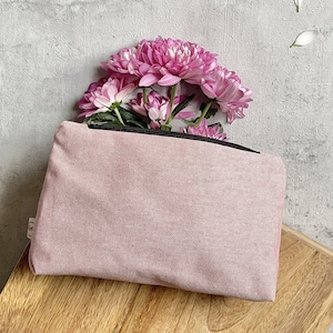 Rosa Kosmetiktasche aus Recyclingtextil | Kulturtasche L20 x H12 x B3cm