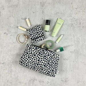 Leo Animal Print Makeup Bag Cotton Dots – Cosmetic Pouch 20x12 cm – Zipper Bag – Small Tampon Pouch 8.5x9 cm