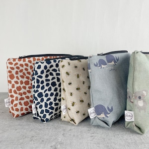 Animal Print Zipper Pouch | 20x13x3 cm | Handmade | Leopard, Giraffe, Whale, Koala, Bee | Cosmetic Bag