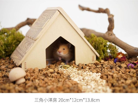 Hamster hideout store
