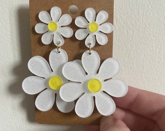 flower power earrings, mary quant daisy, gifts for her, retro earrings, acrylic earrings uk, retro flower earrings, mod earrings,