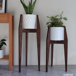 Plant Stand &quot;Deluxe&quot; , Mid century modern style, handmade in Canada, Solid Hardwood