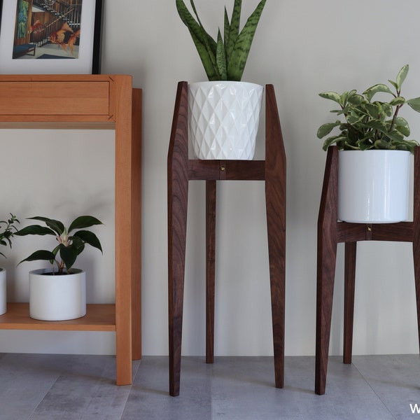 Plant Stand "Deluxe" , Mid century modern style, handmade in Canada, Solid Hardwood