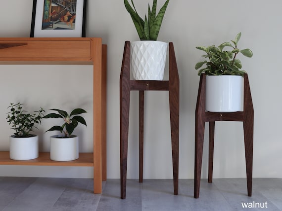 Plant Stand 