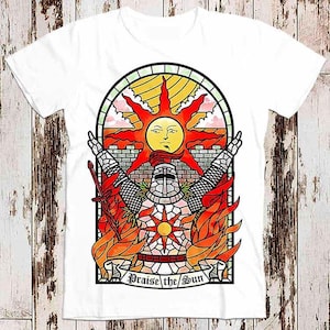 Lodate il sole Carta dei tarocchi Grazie a Dio Gioco online Dark Souls Gamer Best Seller T-shirt Musica Retro Top Tee Unisex 8602