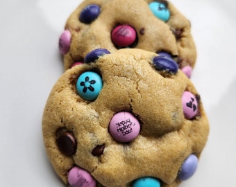 Mother's Day M&M Chocolate Chip Cookies