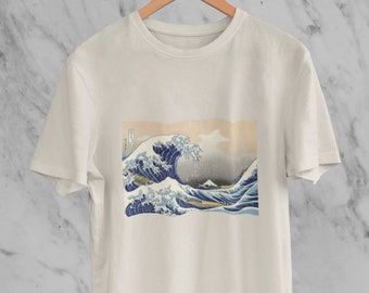 The Great Wave Graphic Tee, Katsushika Hokusai Japanese Print TShirt, Artsy Aesthetic Street Style, Japanese Streetwear