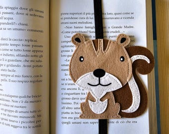 Personalized felt bookmark, choose from reindeer, fox, bee, teddy bear, squirrel, or penguin for a handmade personalized gift.