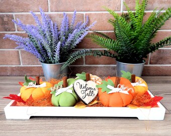 Decorative autumn centerpiece with pumpkins in cotton and felt completely handmade including felt centerpiece