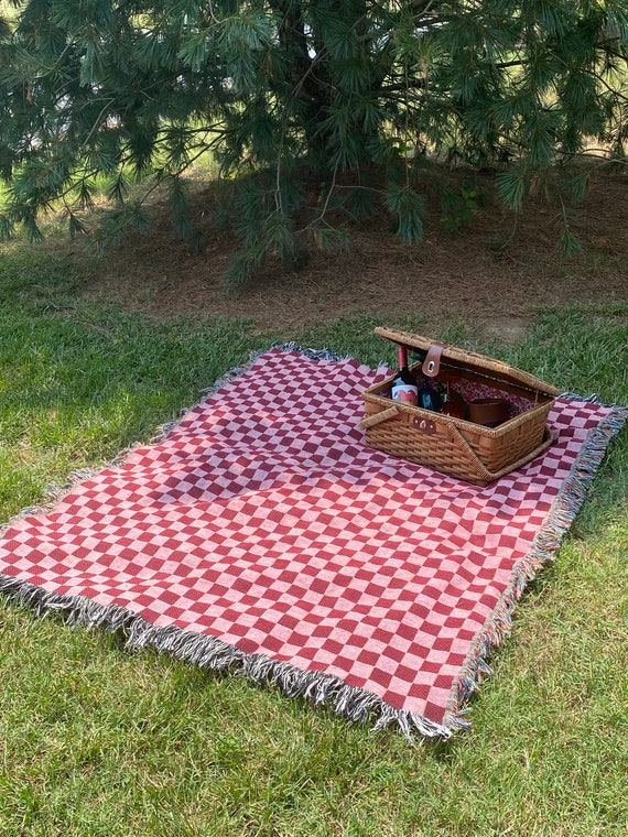 Pink and Red Checkered Print Throw Blanket Green and Pink Picnic Blanket Wall Tapestry Wall Hanging Area Rug Kids Artwork Etsy Canada