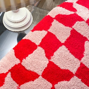 Wavy Red Checkered Rug Hand Tufted Rug Primary Backing Fabric Handmade Tufting Small Living Room Rug Decor Interior Design image 3