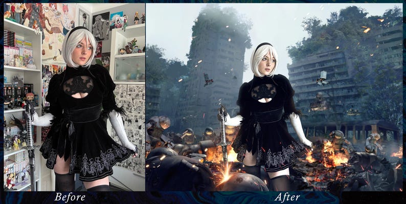 Op de afbeelding: Een vrouw in een zwart-wit cosplay-outfit poseert voor een boekenkast en een digitaal aangepaste achtergrond van een futuristische stad. De achtergrond toont een verwoeste stad met overwoekerde vegetatie en rook.
