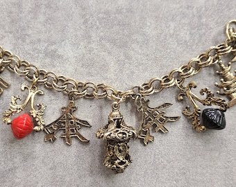 Bracelet à breloques Napier - breloque personnage asiatique, breloque lanterne chinoise, breloques symbole chinois - bracelet à breloques surdimensionné vintage