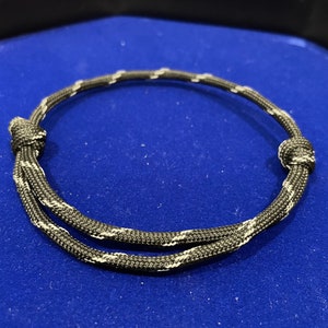 HM Prison Service Badged Survival Bracelet A GREAT GIFT 