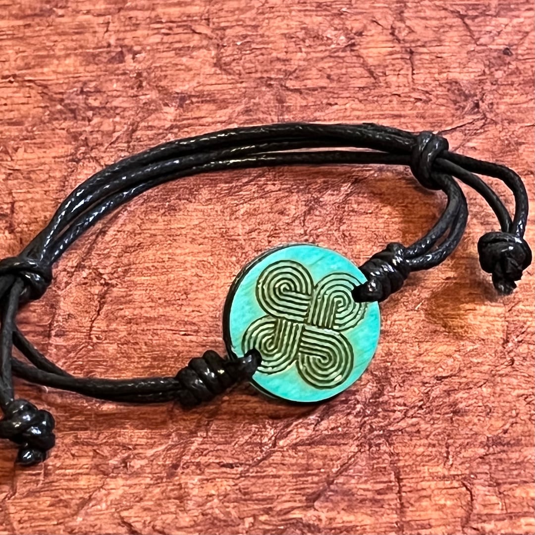 Cherokee Symbol Four Directions All Wood 24mm Engraved Pendant