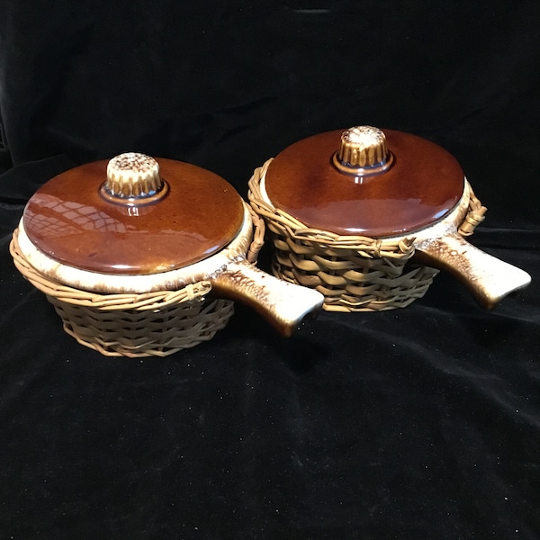 Hull Pottery Brown Drip French Onion Soup Bowls Set of TWO Hull Pottery USA,Oven Proof French Onion Soup Bowls with Lids and Wicker Baskets