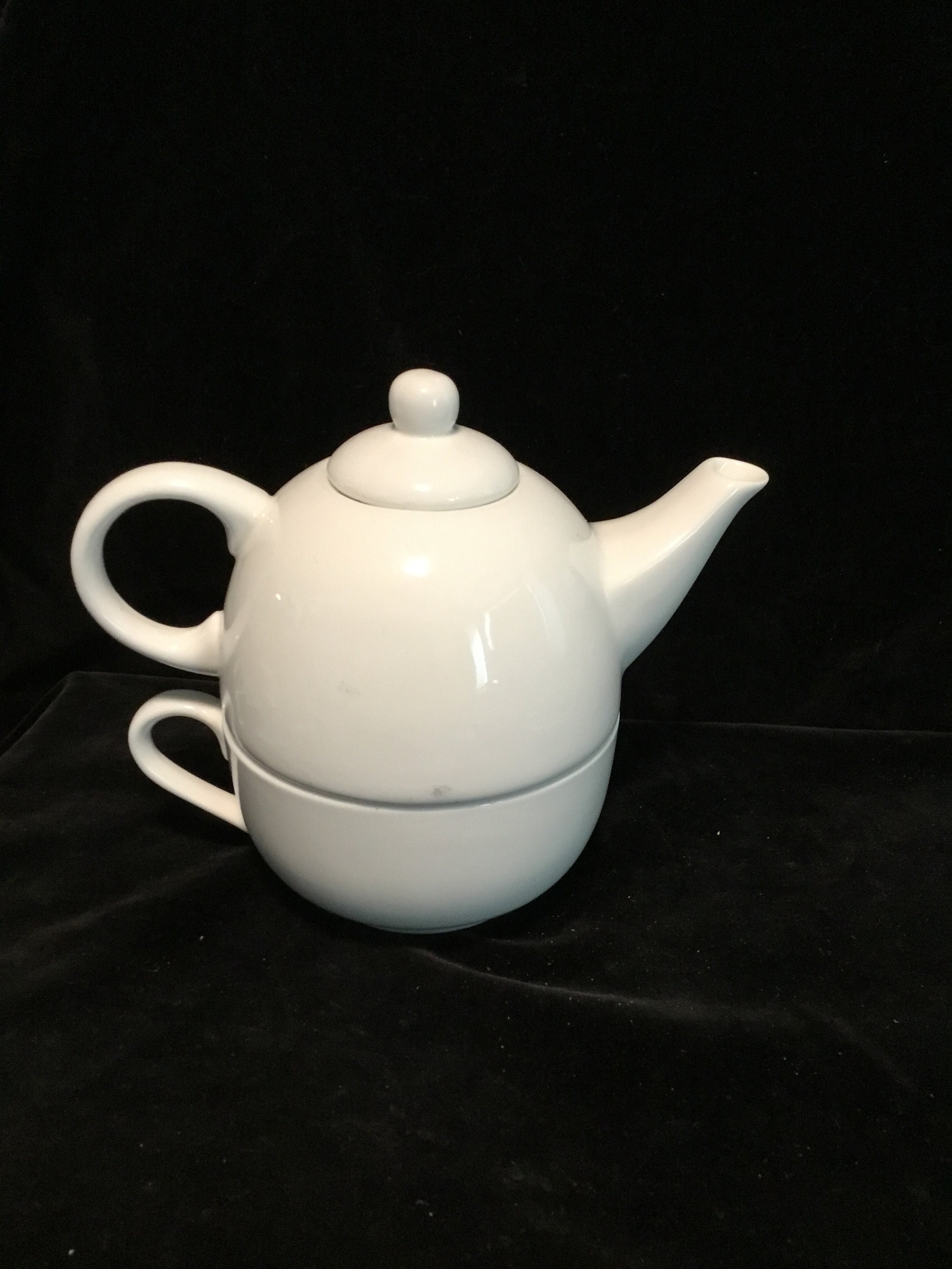 Vintage Porcelain Verdici Tea for One Teapot With Mug Red Poppy Design