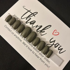 Gel press on nails