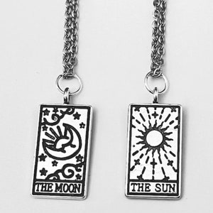 Collares de Sol y Luna para mejores amigas, juego de 2 collares BFF, collares a juego con las cartas del Tarot Sol y Luna, collar de pareja a juego