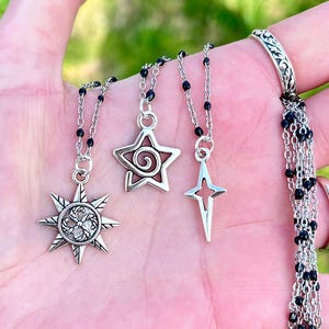 Silver Star Necklace, Y2K Spiral Star Pendant Necklace, Swirl Necklace, Gothic Jewelry, Star Jewelry, Celestial Necklace, Grunge Aesthetic