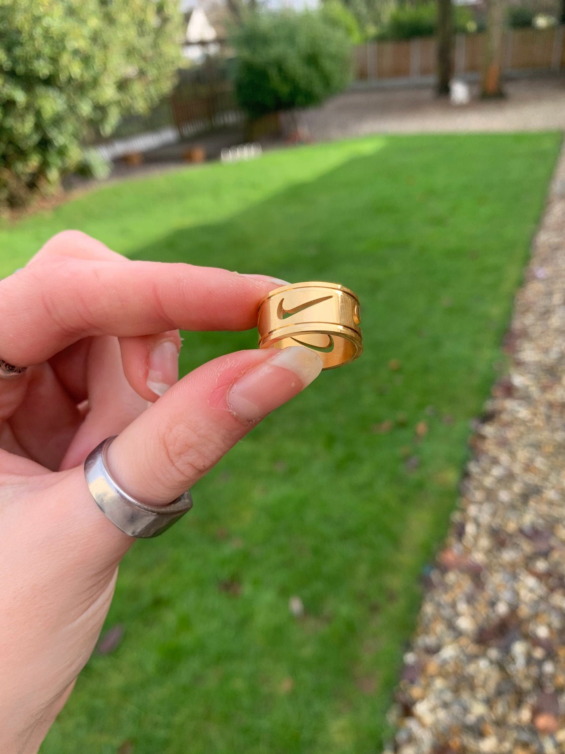 nike tick ring