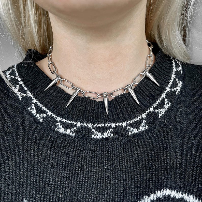 Chunky stainless steel choker with silver spike pendants