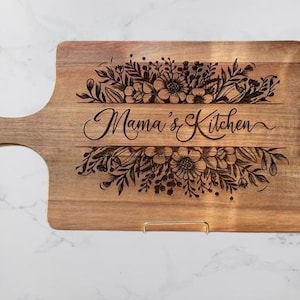Custom cutting board- Christmas gift-Charcuterie Board-Engraved Cutting Board-Mama gift- Personalized gift