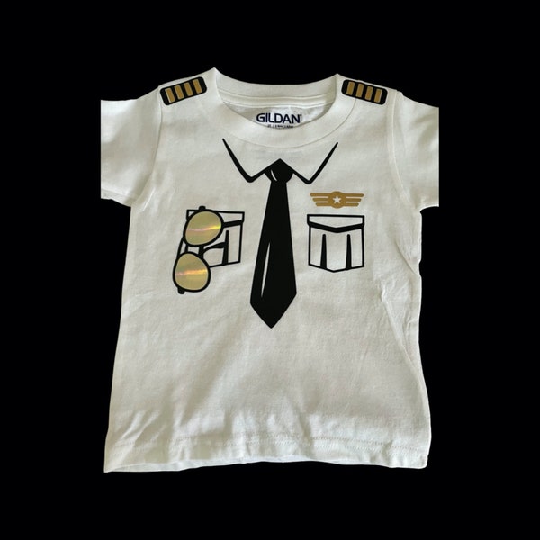 BABYS 1ST FLIGHT t-shirt ; baby vacation onesie ; baby pilot shirt ; pilot shirt ; aviation shirt for babies ; babys first trip