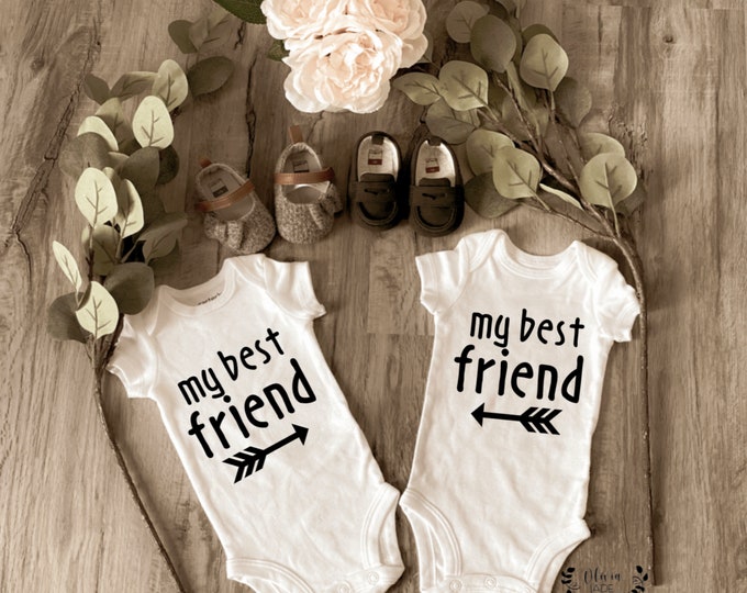 Best Friend Twin Onesies ; Custom Onesie® ; Personalized Onesie ; Baby shower gift ; Baby bodysuit ; Twin gift ; Twin baby onesies ;bodysuit