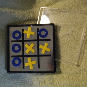 Magnetic Tic Tac Toe Tin Game by WeVeel - Ages 3+ - Birthday Party Favors 