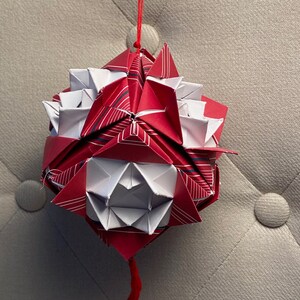 cuadrado de origami recortado