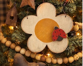 Primitive Flower Ornament, Rustic Farmhouse Peg Shelf Hanger, Handmade Wooden Flower Decor with Bee or Ladybug, Spring Primitive Hanging