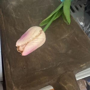 primitive faux tulips image 7