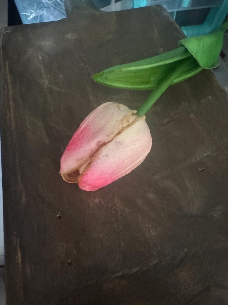 primitive faux tulips 13. Pink with cream