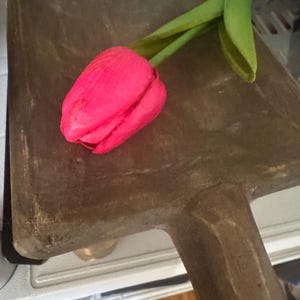 primitive faux tulips 12. Pink