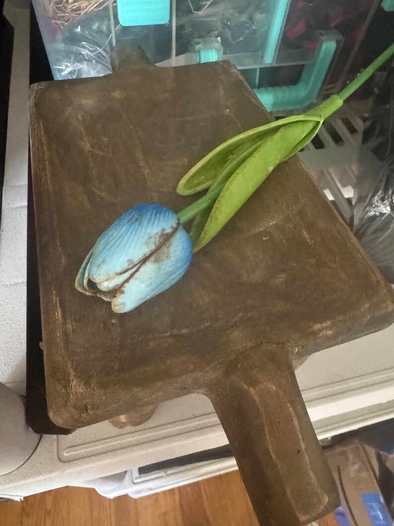 primitive faux tulips 5. Light Blue