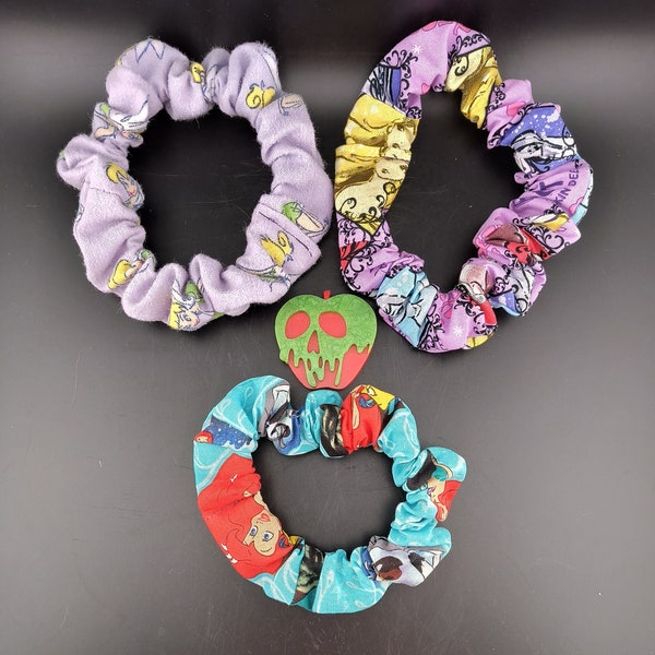 3 Pack Disney Scrunchies, Disney Princess Scrunchies, Tinkerbell Scrunchie, De kleine zeemeermin Scrunchie, Magic Kingdom Hair Tie, Disneyland