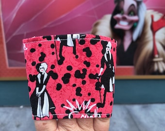 Cruella DeVille Coffee Cozy, 101 Dalmatians Coffee Cozy, Disney Villains Coffee Cozy, Cruella Drink Cozy, Magic Kingdom Coffee Cozy