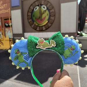 Kermit  the Frog Mickey Ears, The Muppet Show l Mickey Ears, Disneyland Mouse Ears, The Muppets Hollywood Studios Headband Mouse Ears
