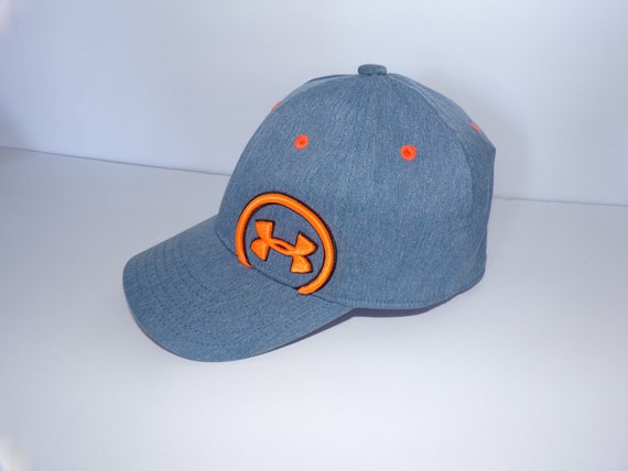 Under armour hotsell youth hat size