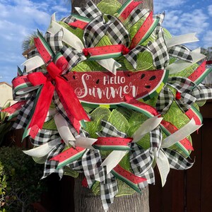Watermelon Wreath for Front Door, Summer Deco Mesh Wreath, Whimsical Wreath, Summer Party Decorations, Watermelon Door Decoration