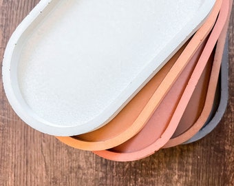 Concrete Oval Catchall Tray