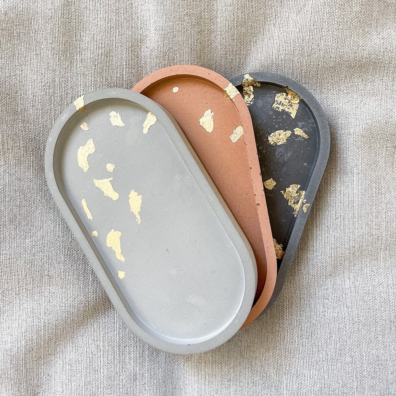 Gold Flake Concrete Oval Catchall Tray image 1