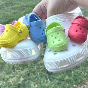 DIY Your Croc Charms, Black Back buttons for Crocs, Make your own Clog  Charms for your Crocs and Clogs