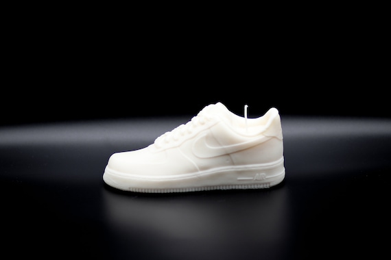 Nike Air Force 1 Low Triple White Kerze 